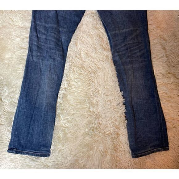 EUC J Crew Distressed Straight Leg Jeans Size 4 - Picture 8 of 9